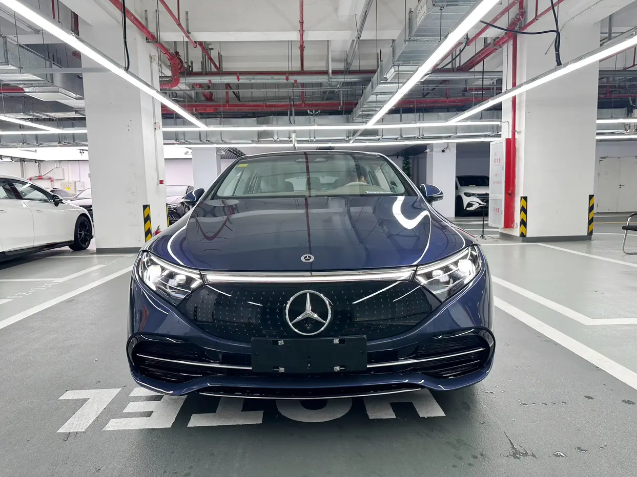 Mercedes-Benz EQS