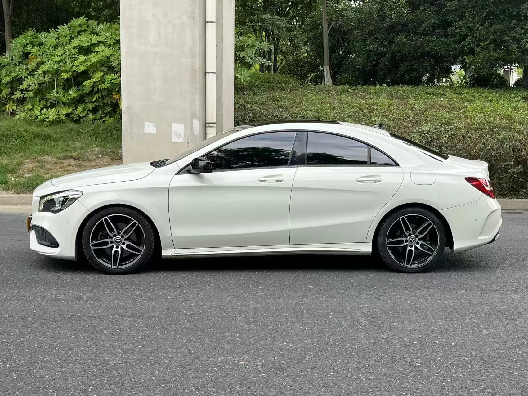 Mercedes-Benz CLA (Imported)