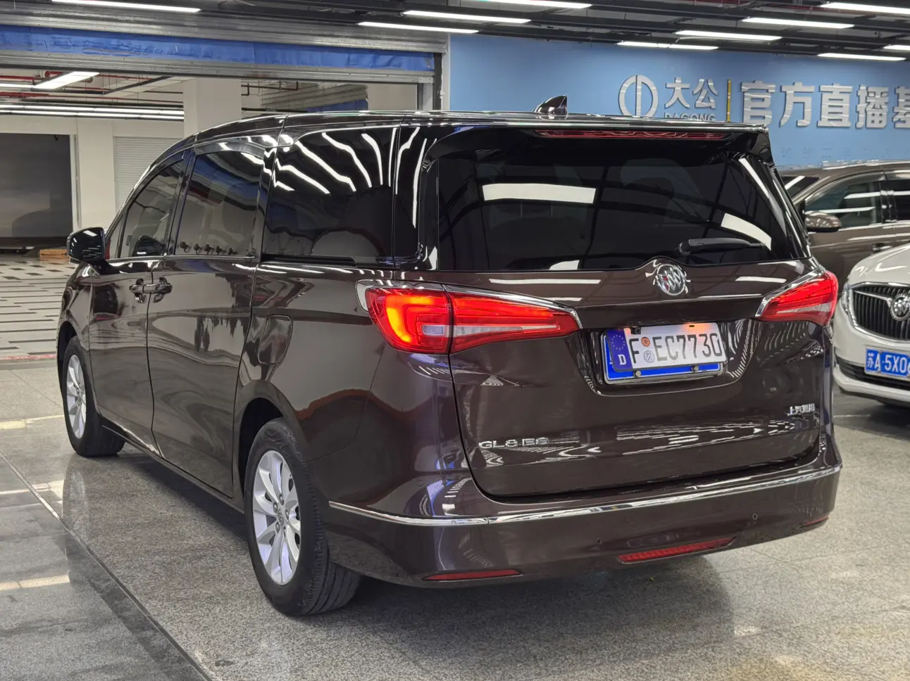 Buick GL8