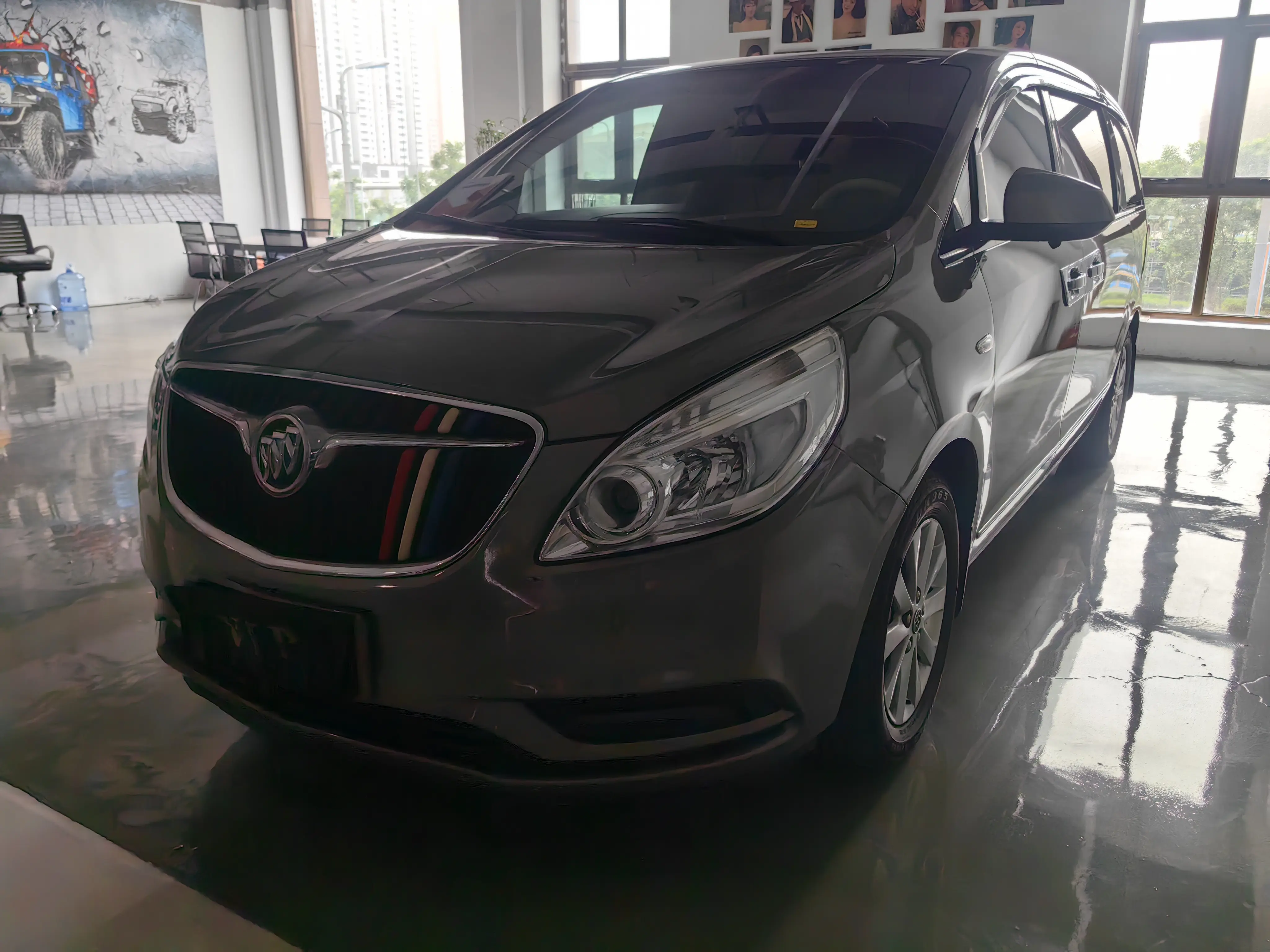 Buick GL8
