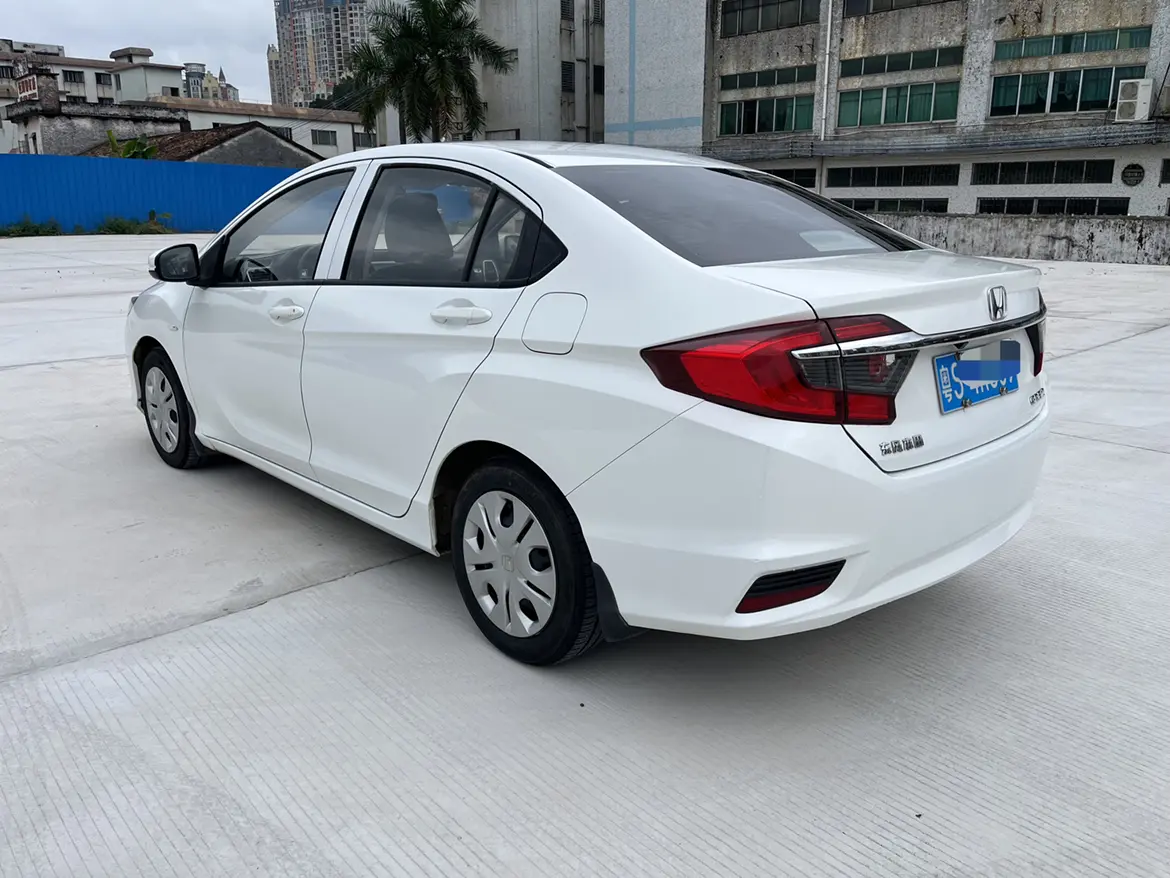 Honda Gray