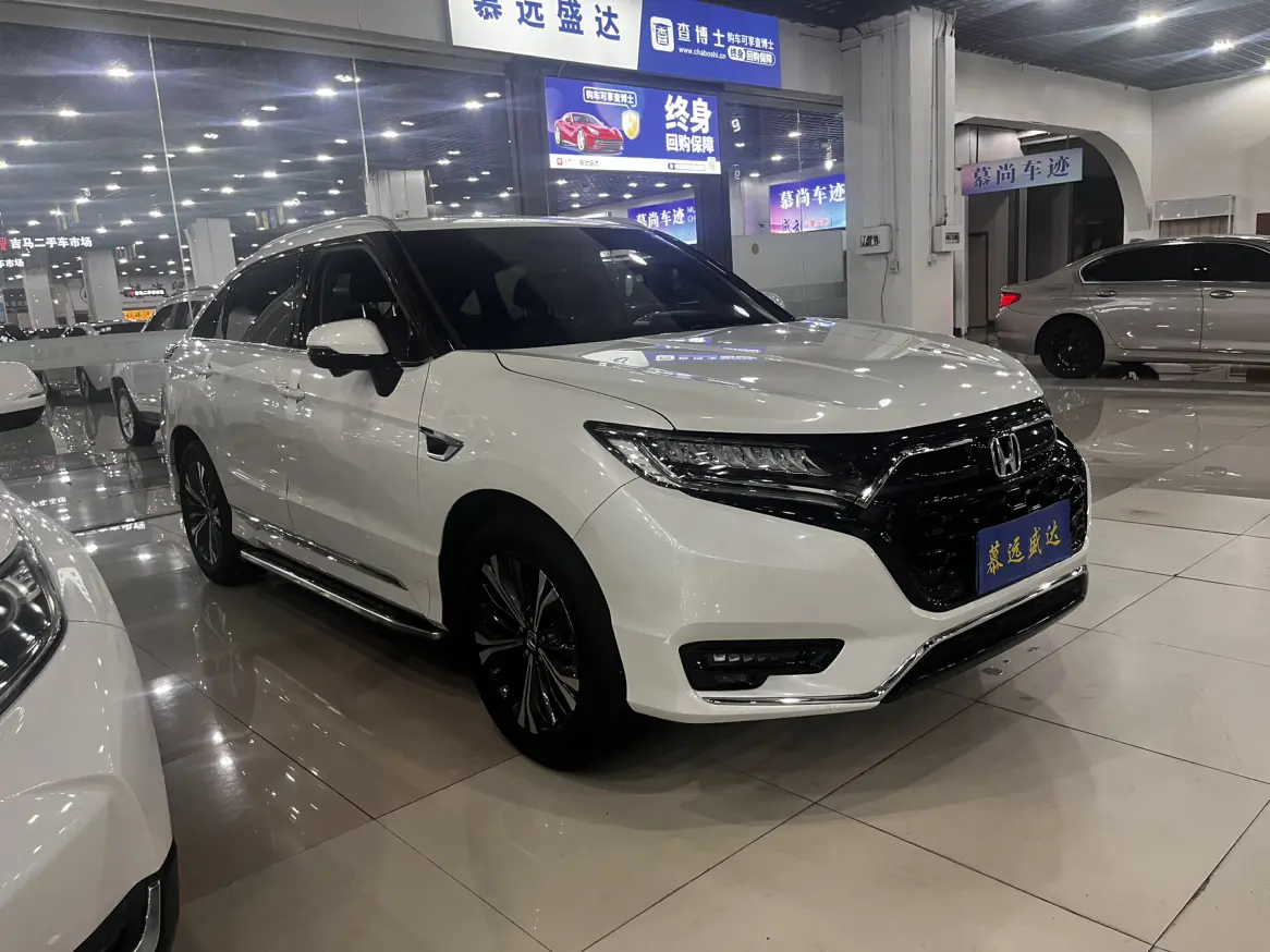 Honda UR-V