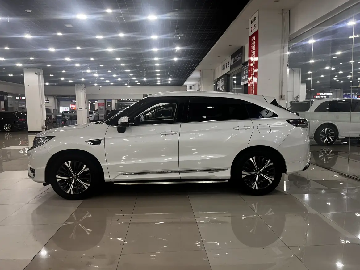 Honda UR-V