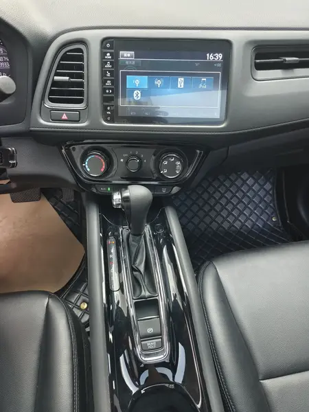 catalog-car-9