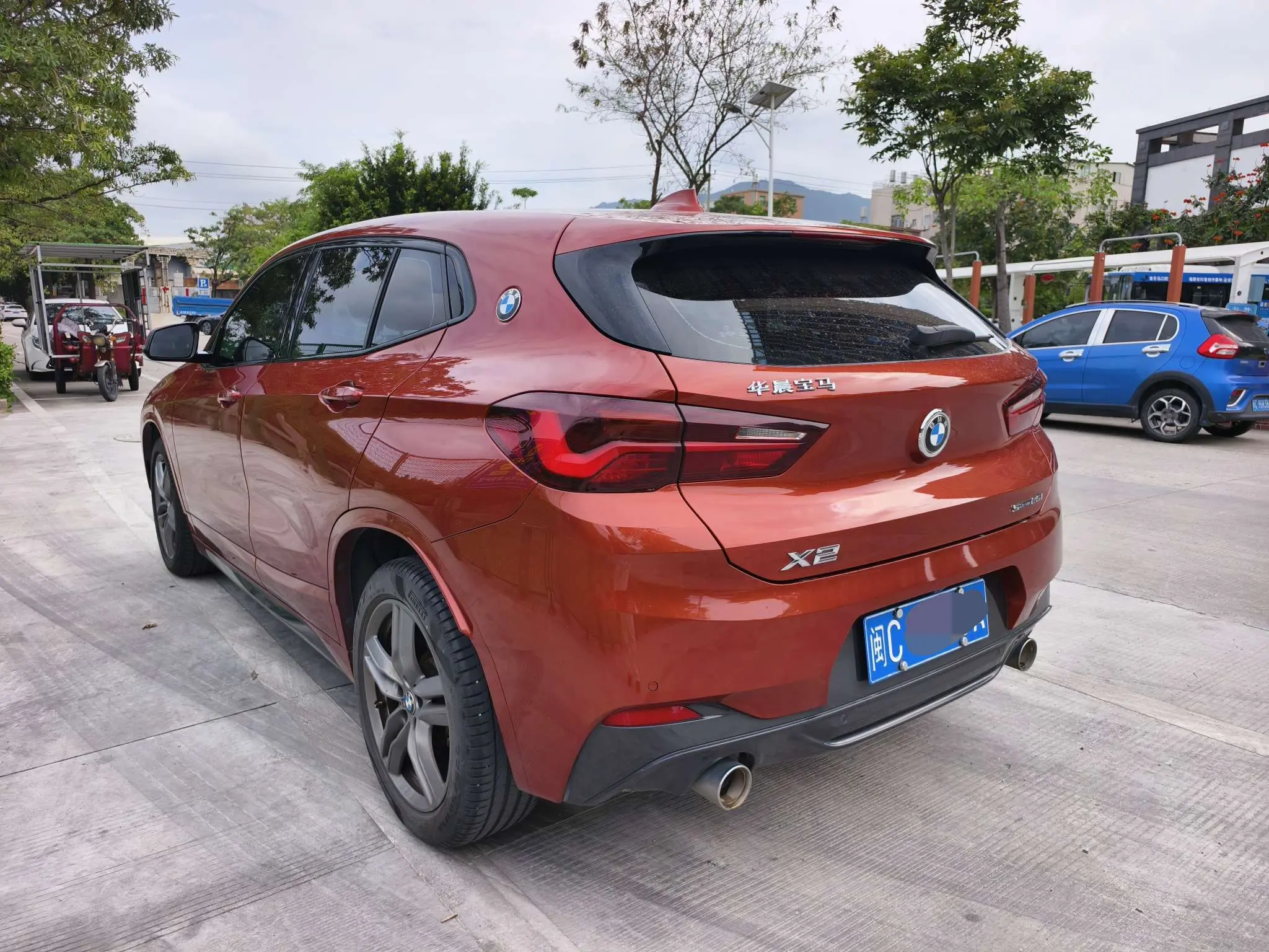 BMW X2