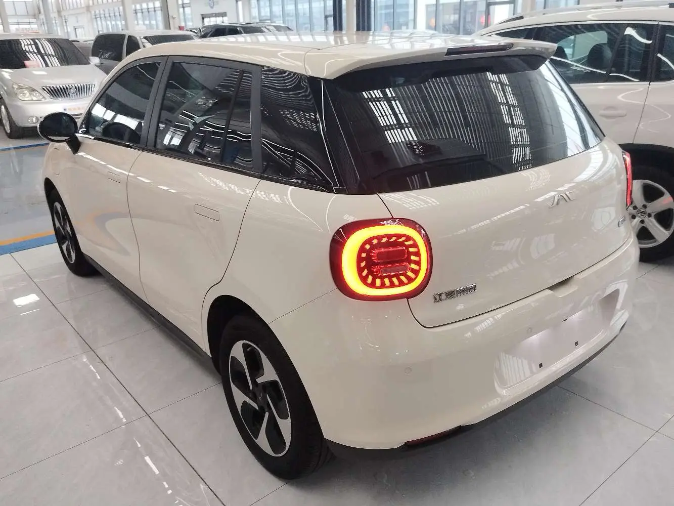 Jianghuai Yttrium is 3