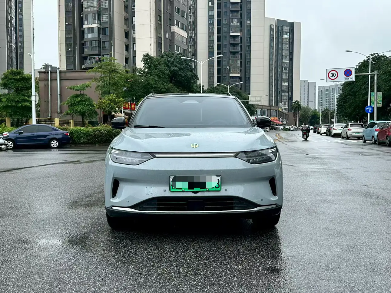 Leapmotor Zero running C11