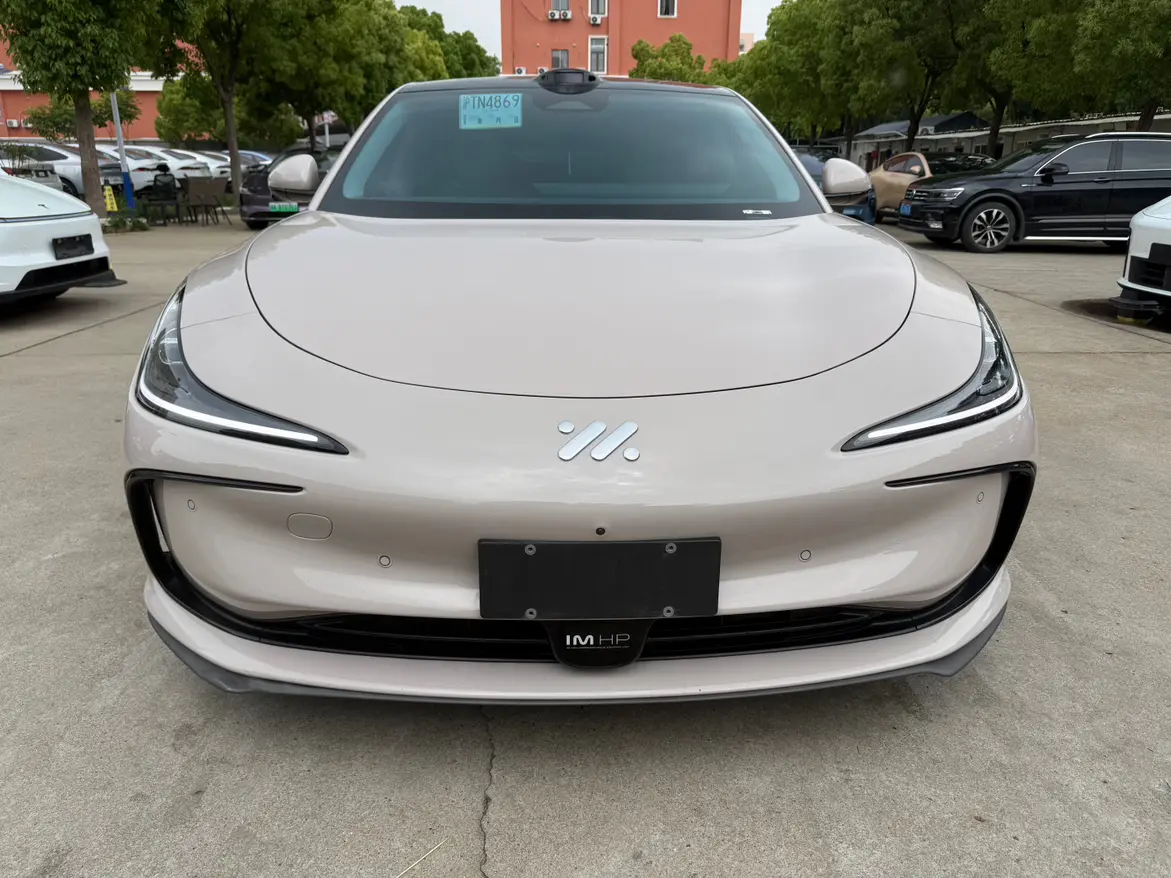 IM Motors L6