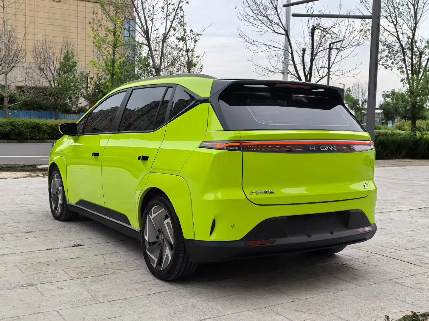 HYCAN Hechuang Z03