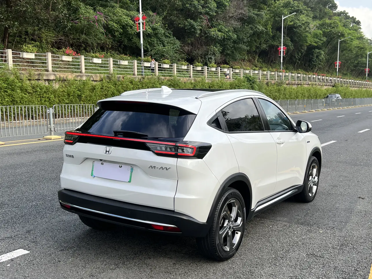 Honda Dongfeng  M-NV