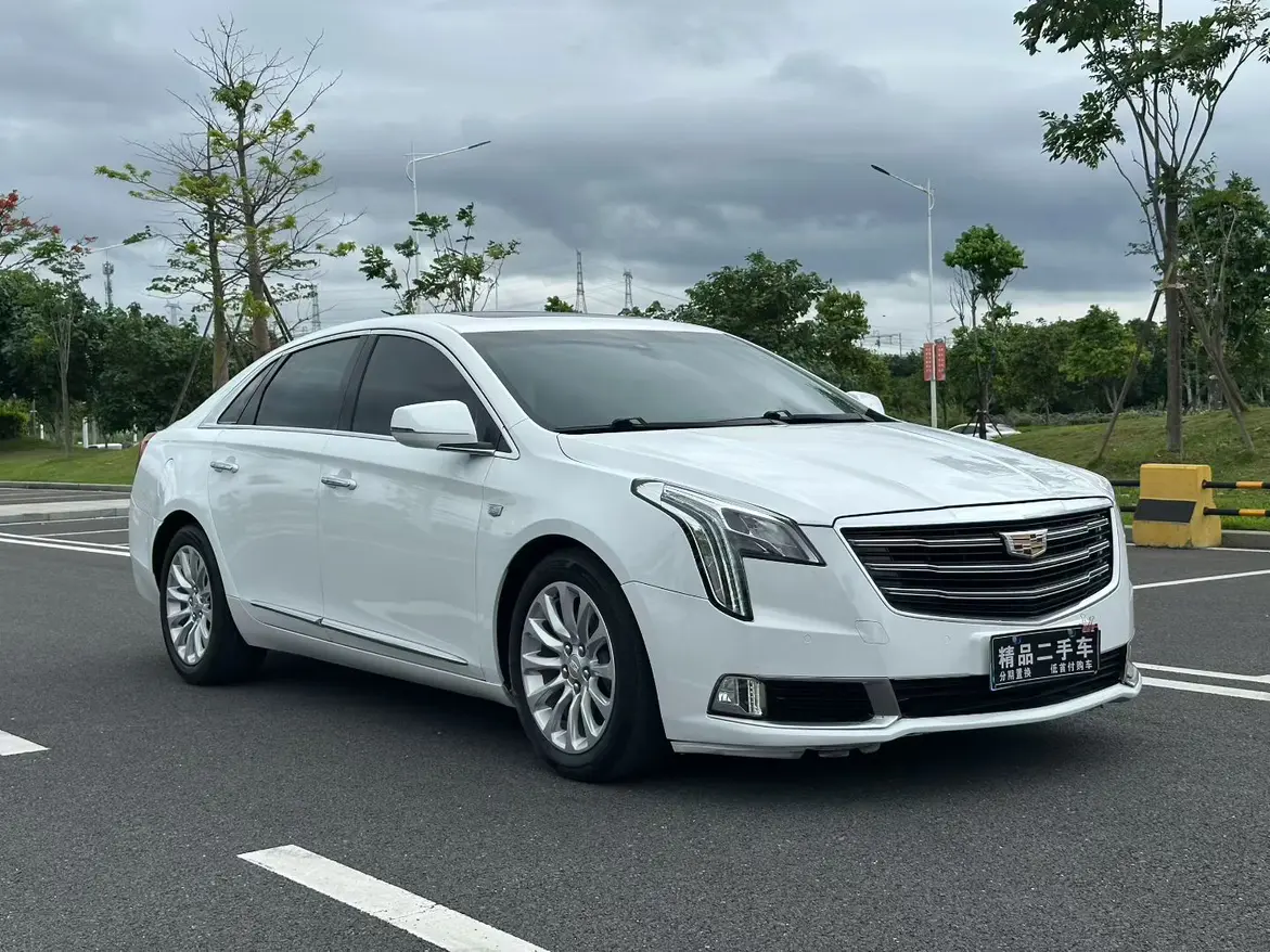 Cadillac XTS