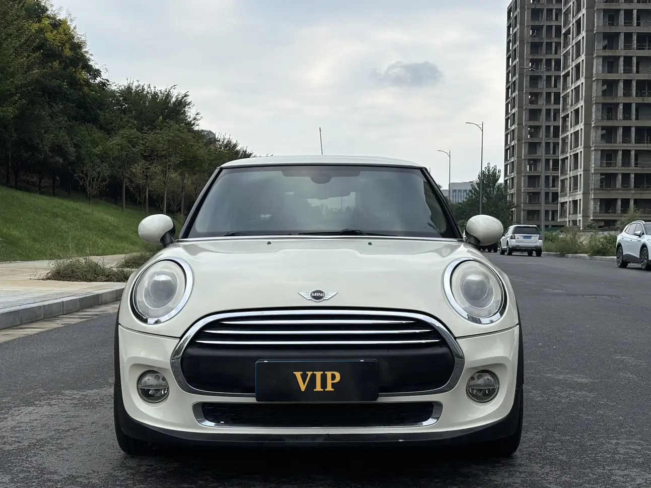 MINI 