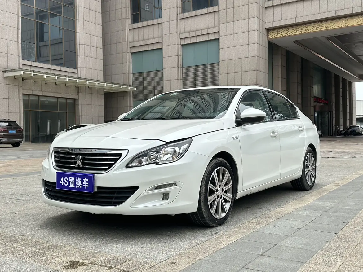 Peugeot 408