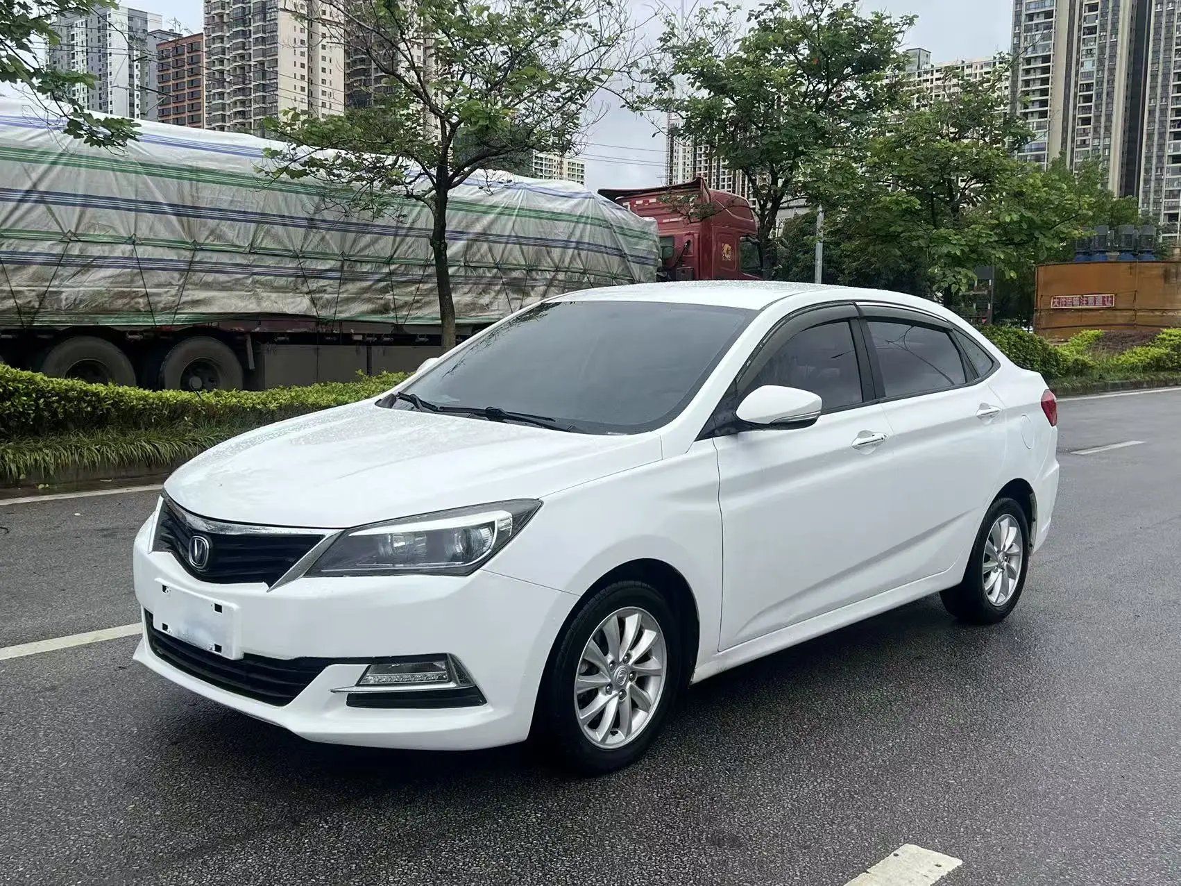 Changan Yuexiang V7