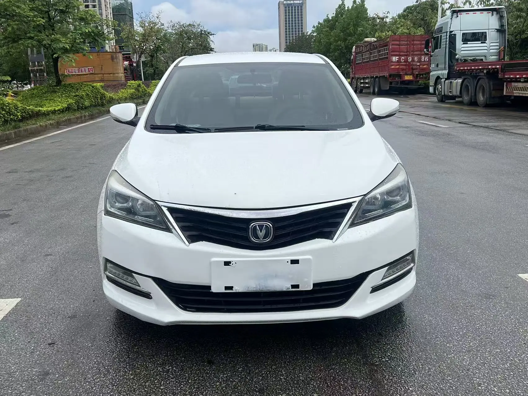 Changan Yuexiang V7