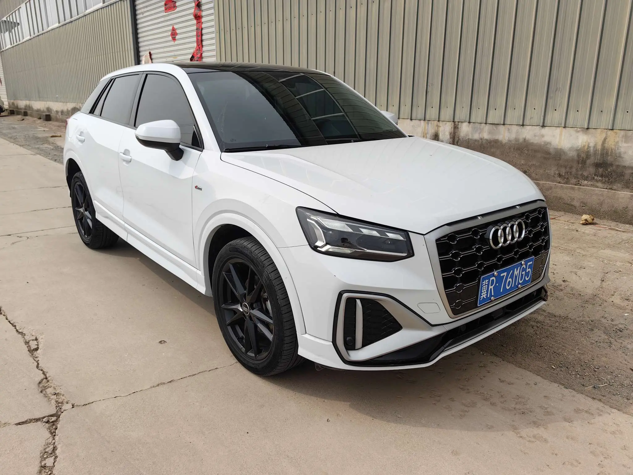 Audi Q2L