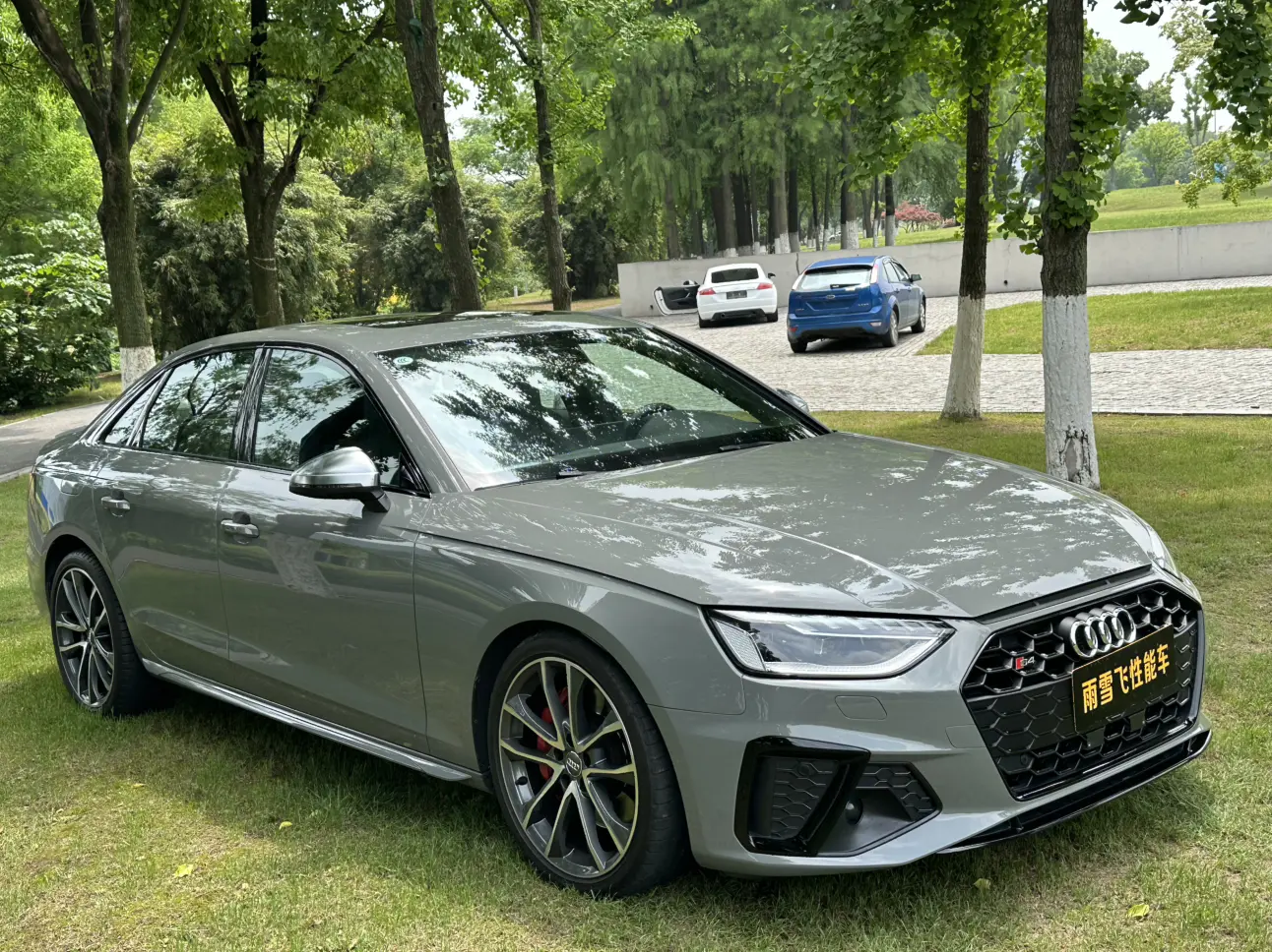 Audi S4