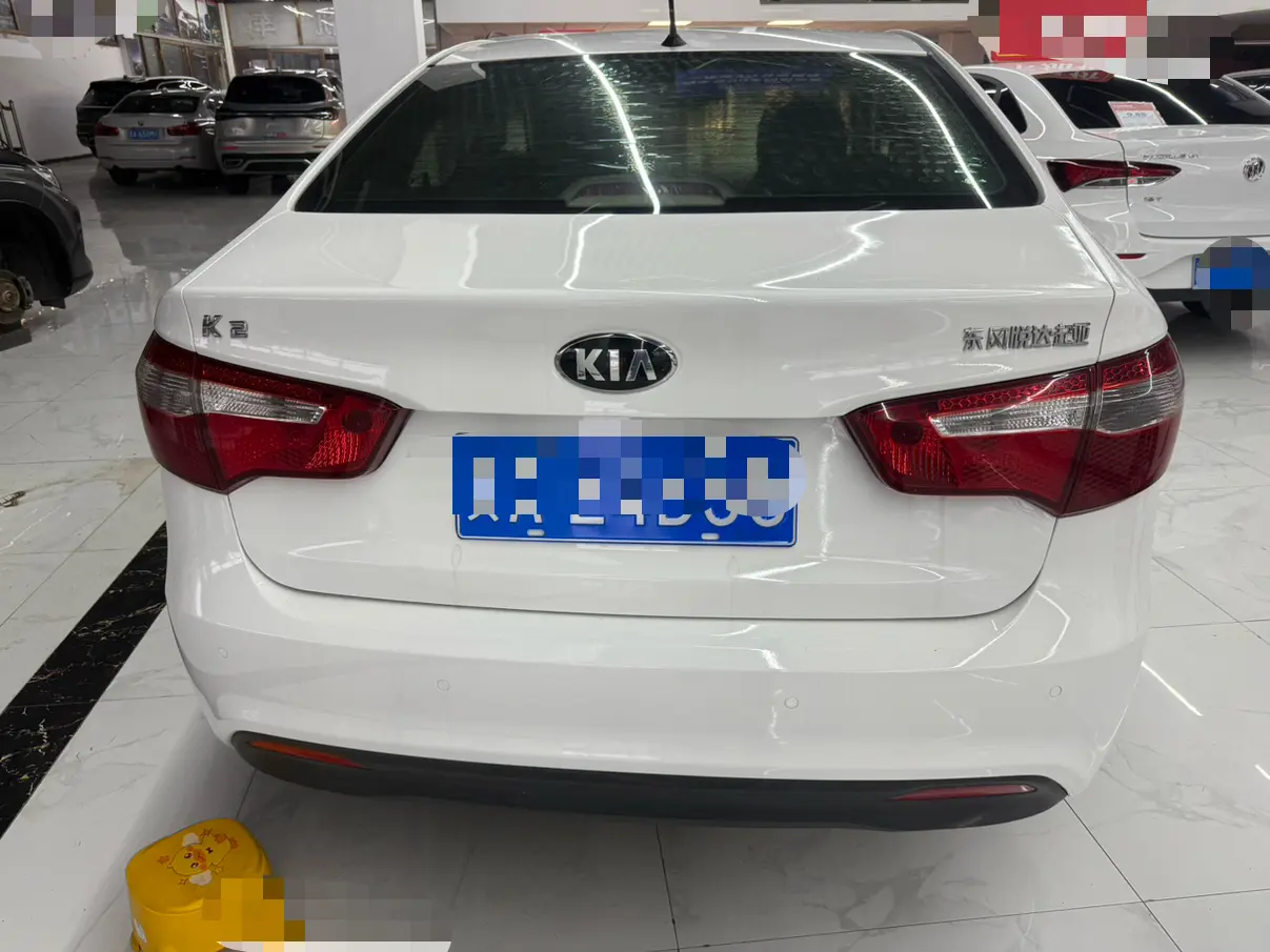 Kia K2