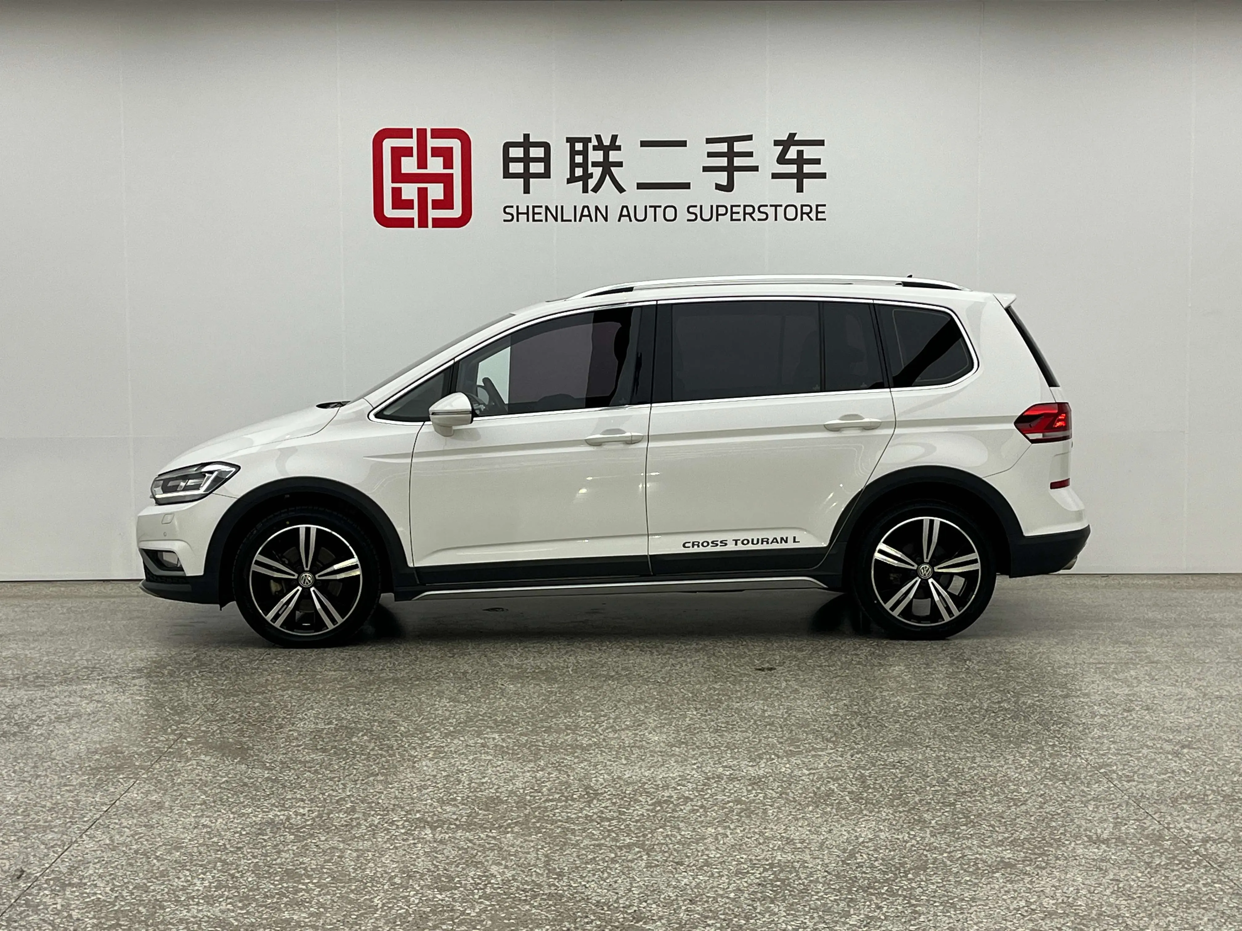 Volkswagen Touran L