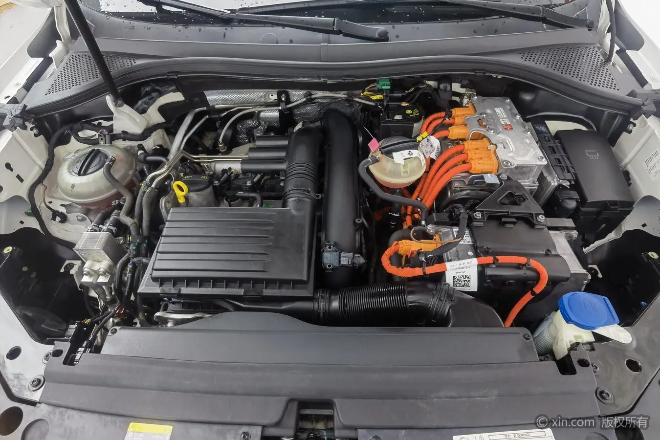 Volkswagen Tiguan L PHEV