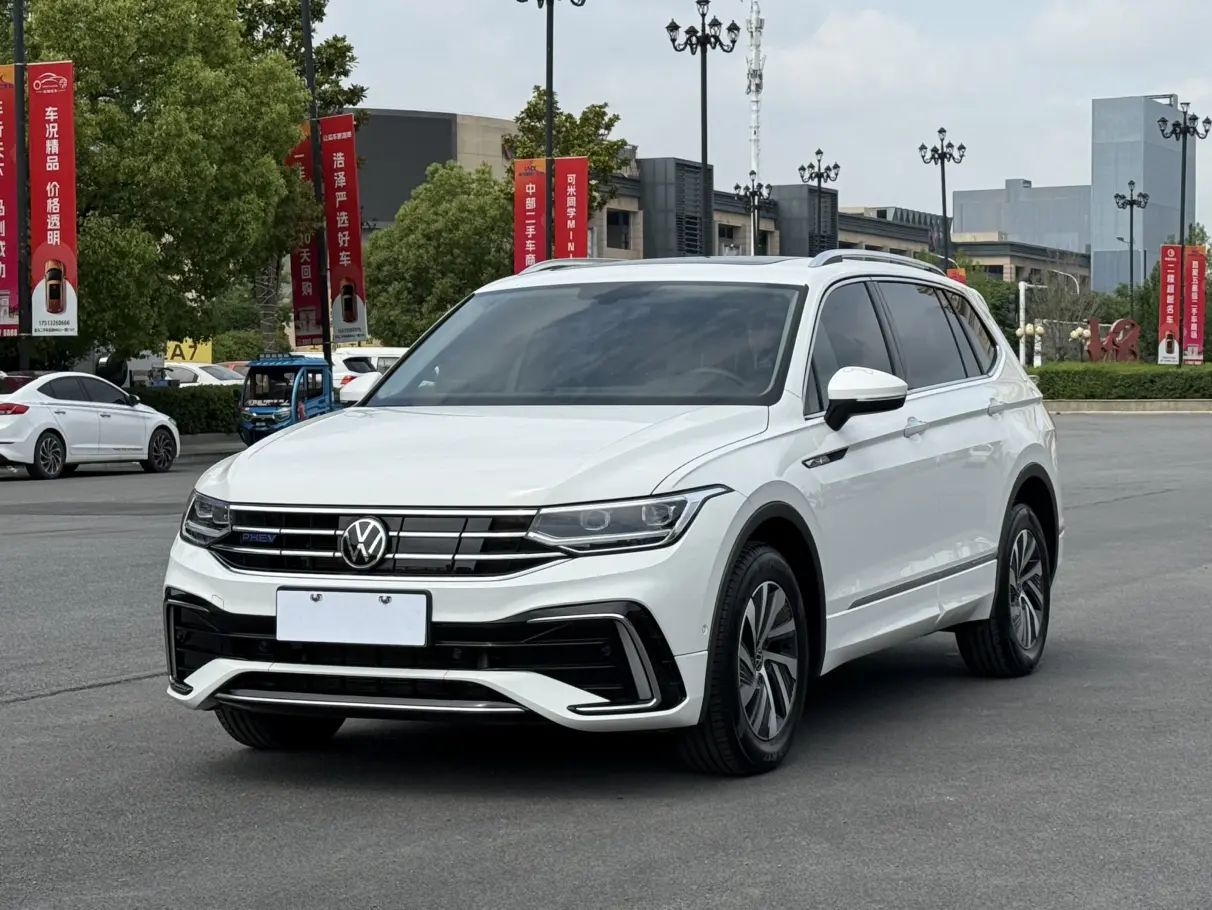 Volkswagen Tiguan L PHEV