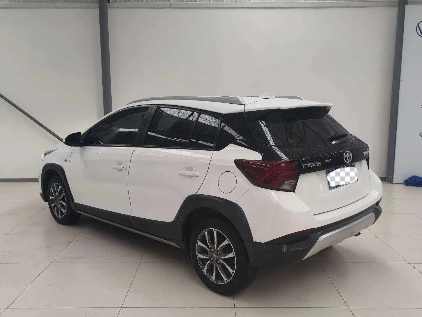 Toyota Yaris L