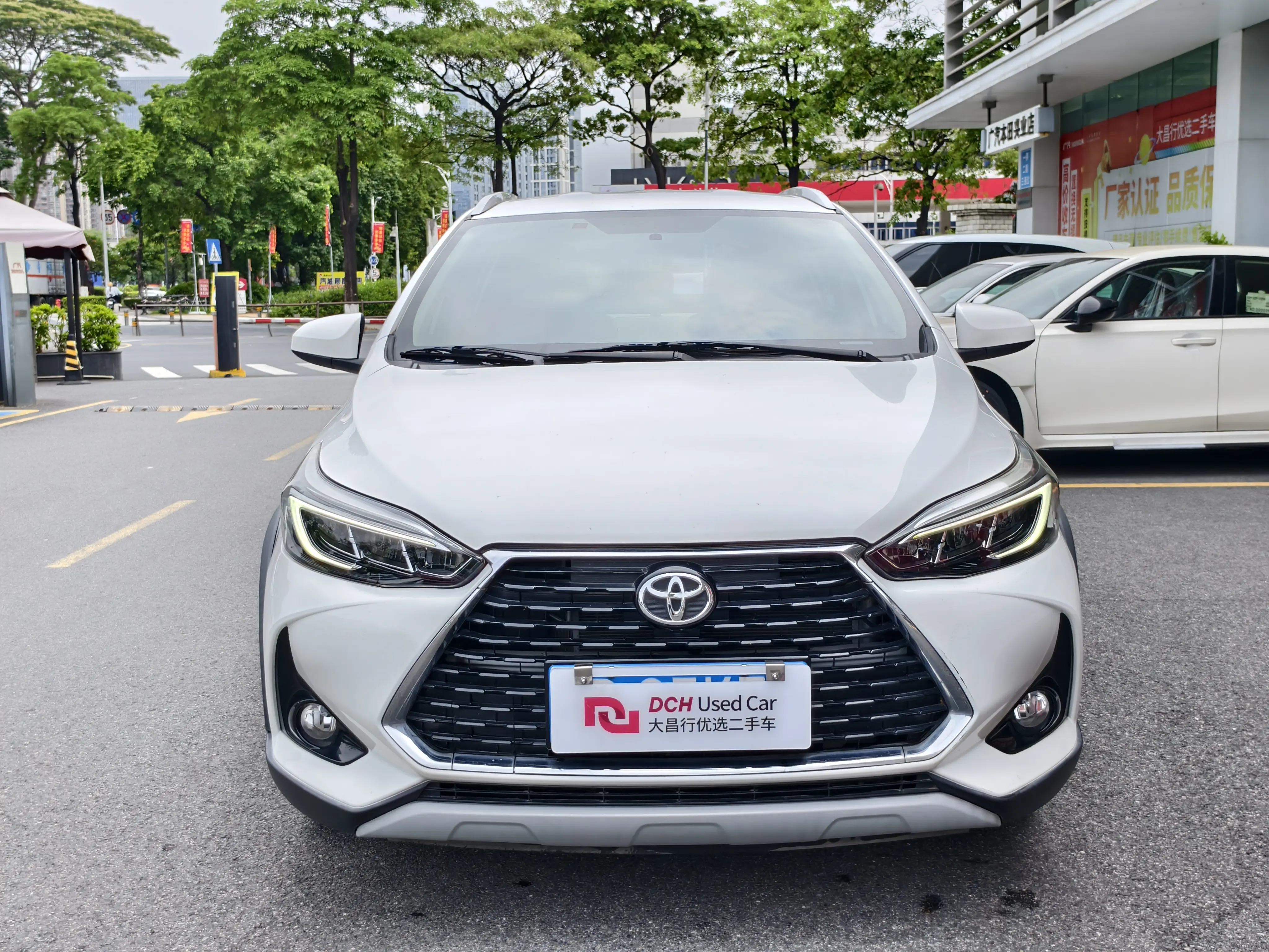 Toyota Yaris L