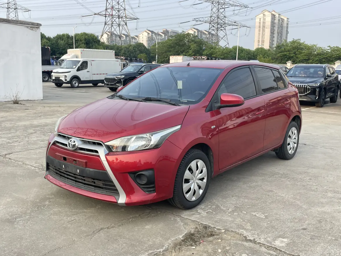 Toyota Yaris L