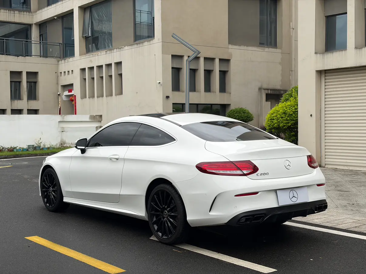 Mercedes-Benz C-Class