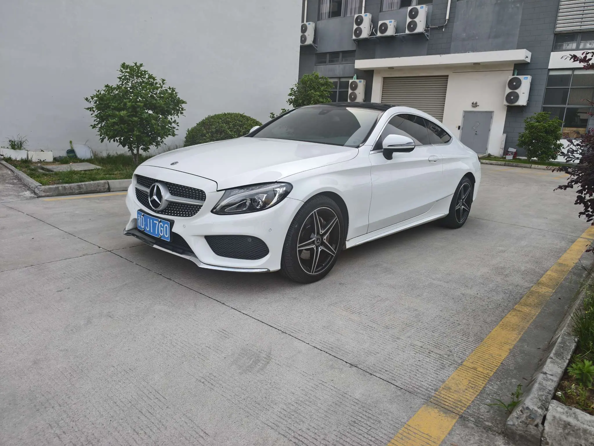 Mercedes-Benz C-Class