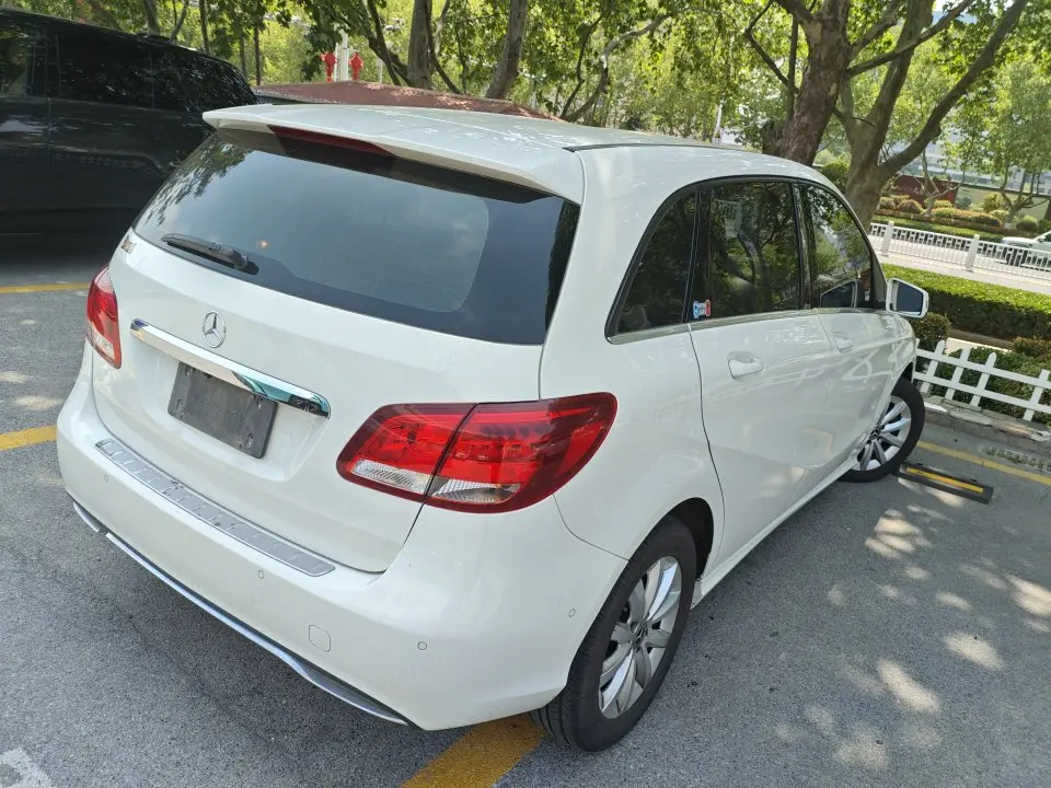 Mercedes-Benz Mercedes Benz B Class