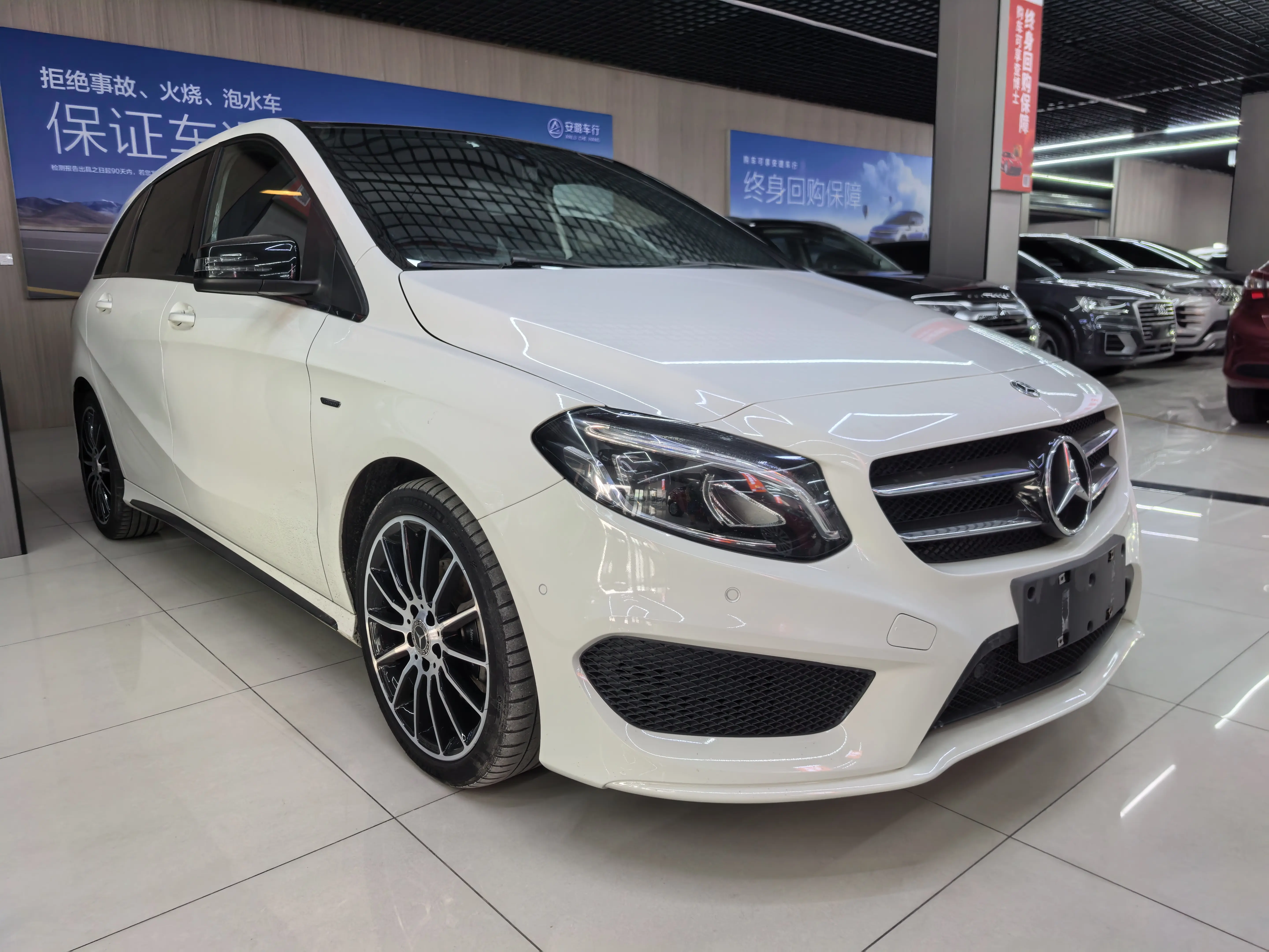 Mercedes-Benz Mercedes Benz B Class