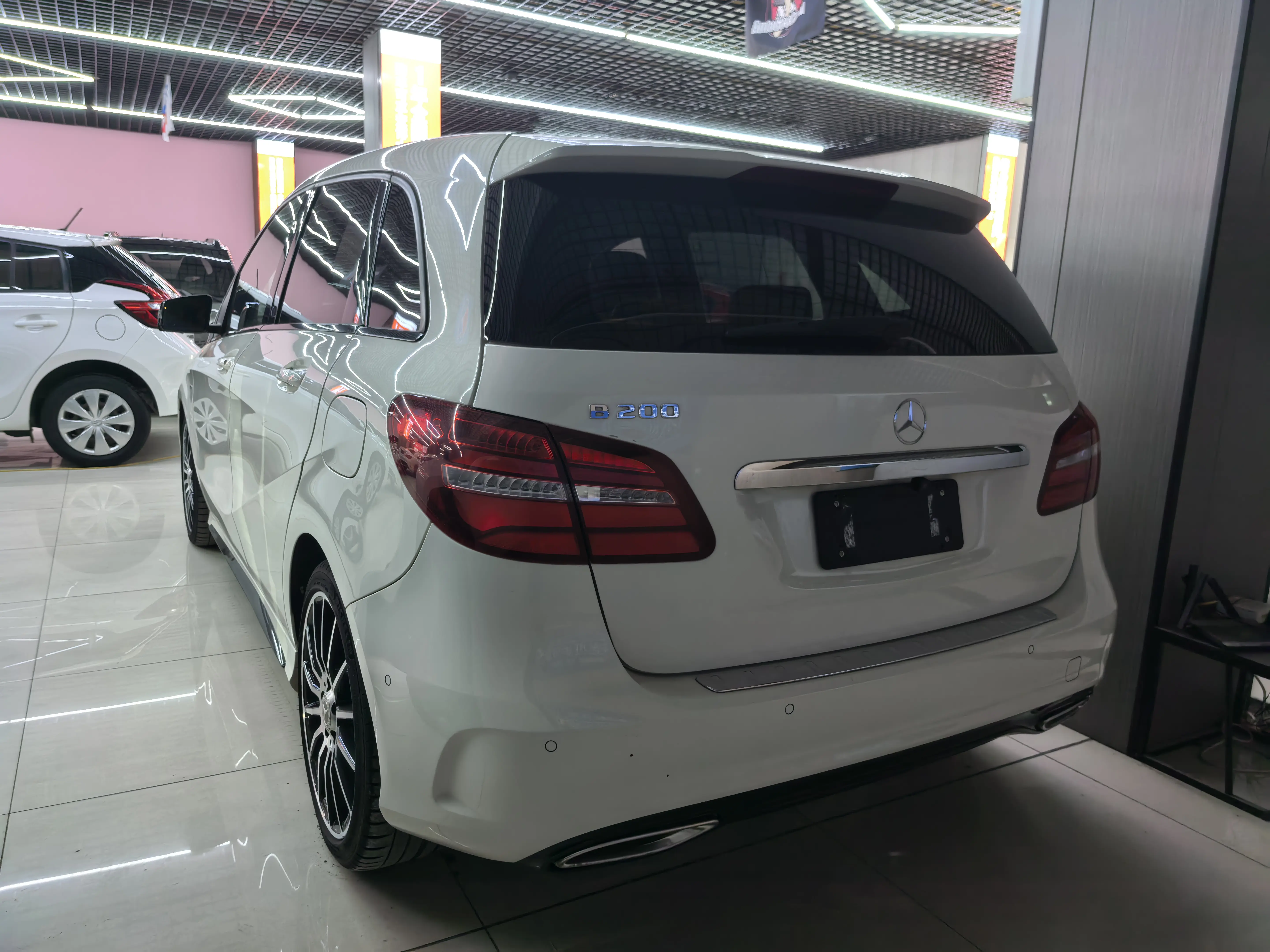 Mercedes-Benz Mercedes Benz B Class