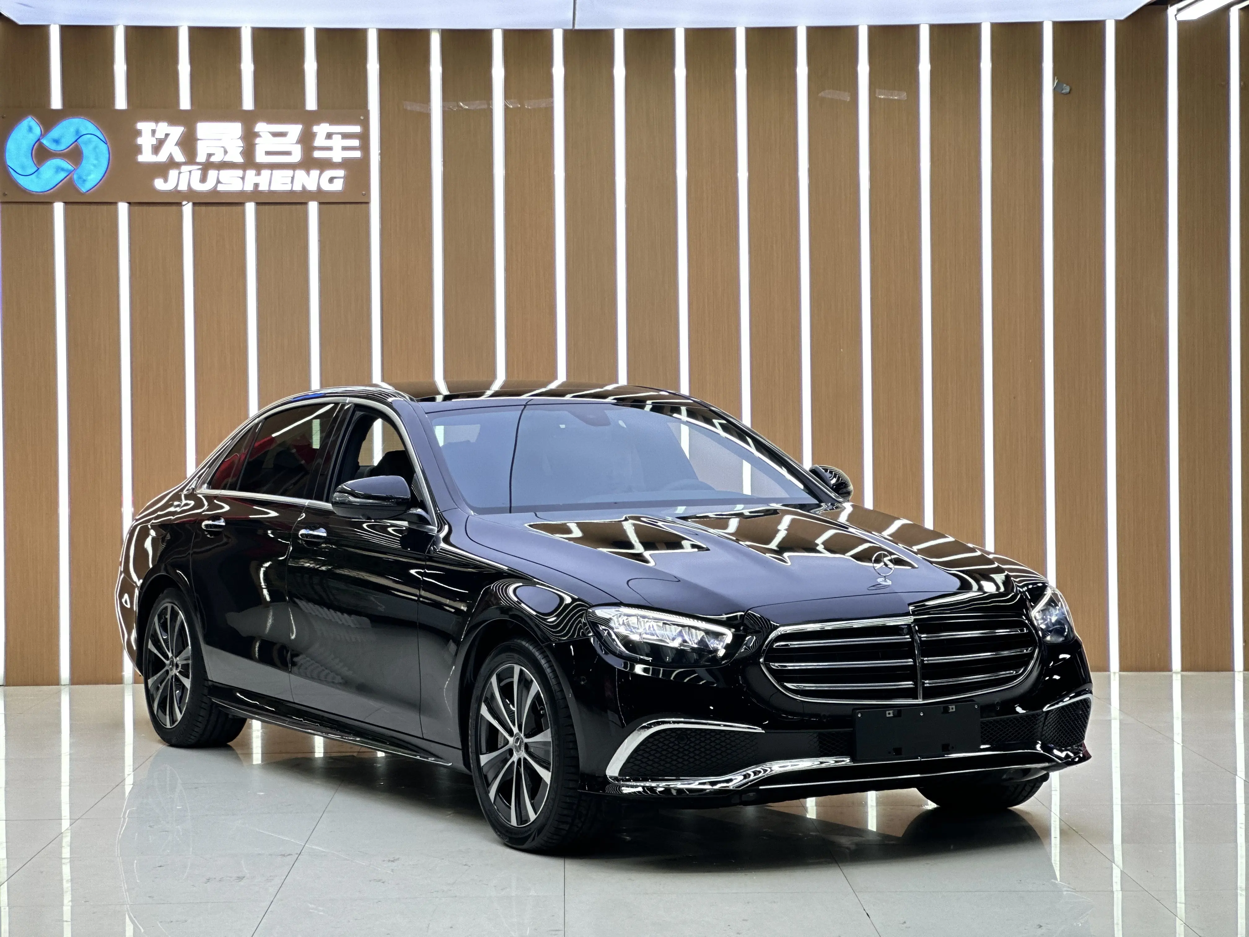 Mercedes-Benz E-Class PHEV