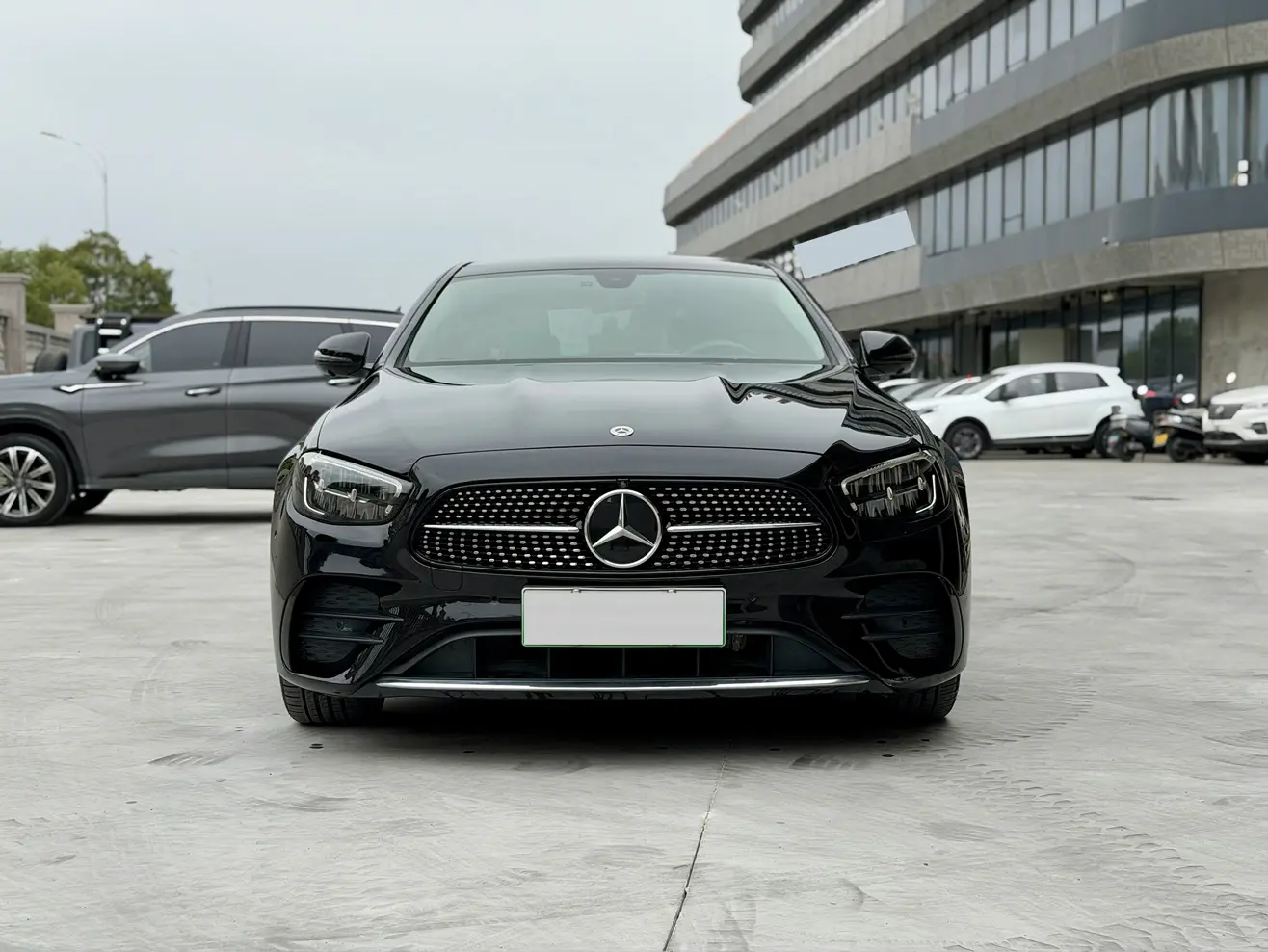 Mercedes-Benz E-Class PHEV
