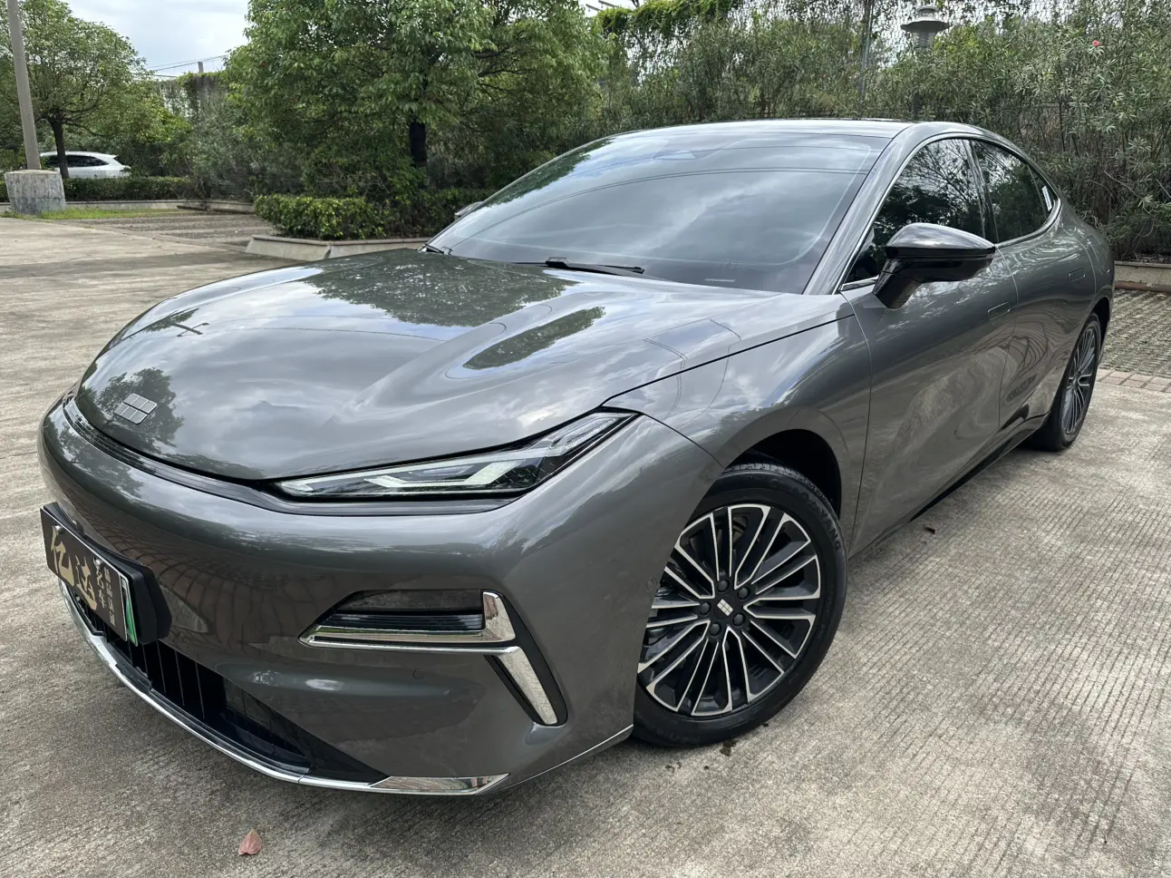 Geely Galaxy Star 8 PHEV