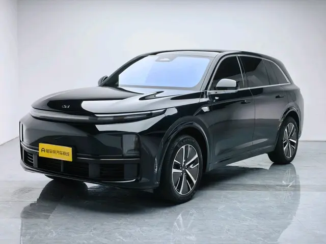 Lixiang L7