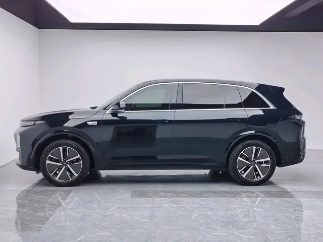 Lixiang L7