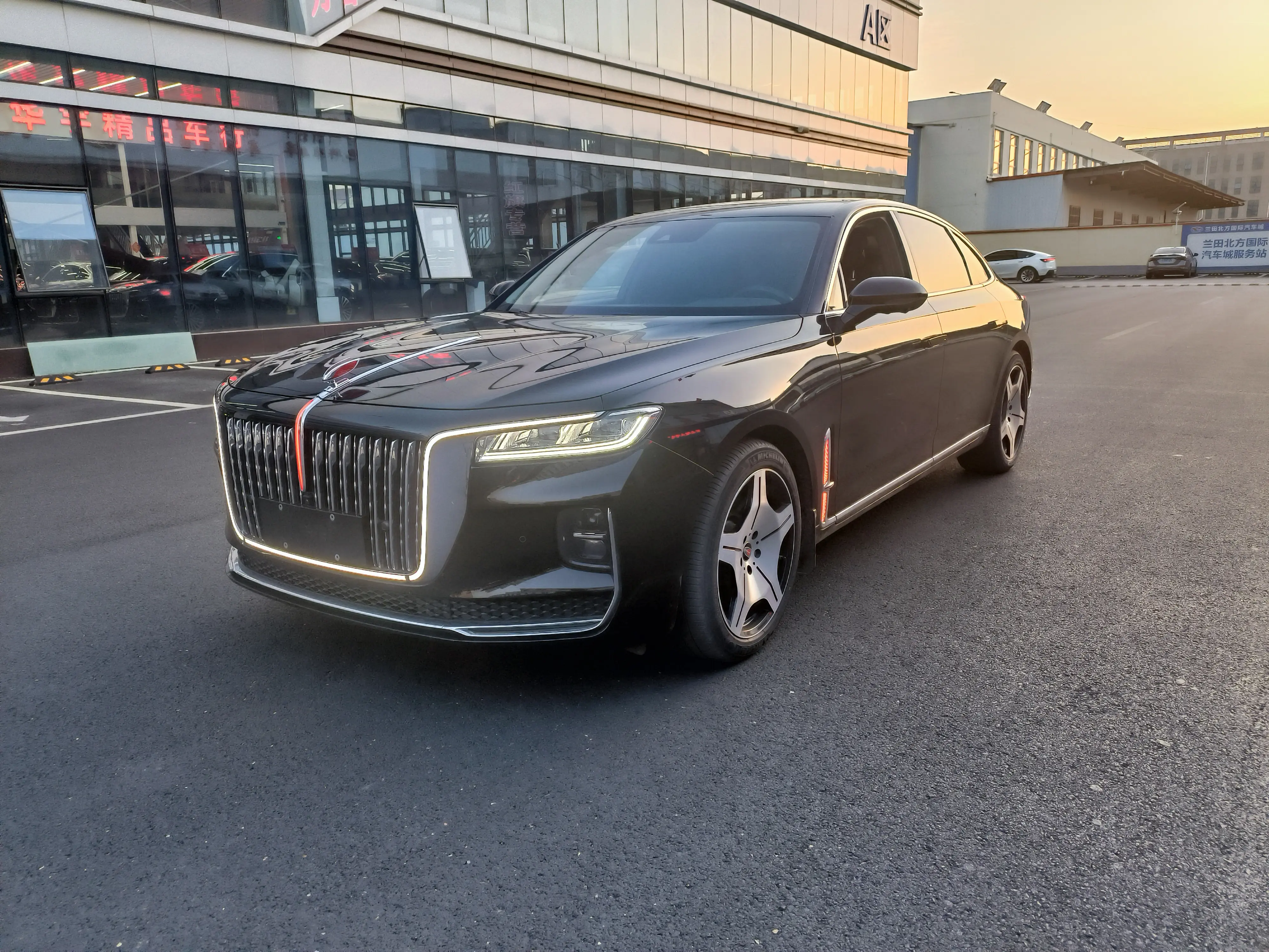 Hongqi H9