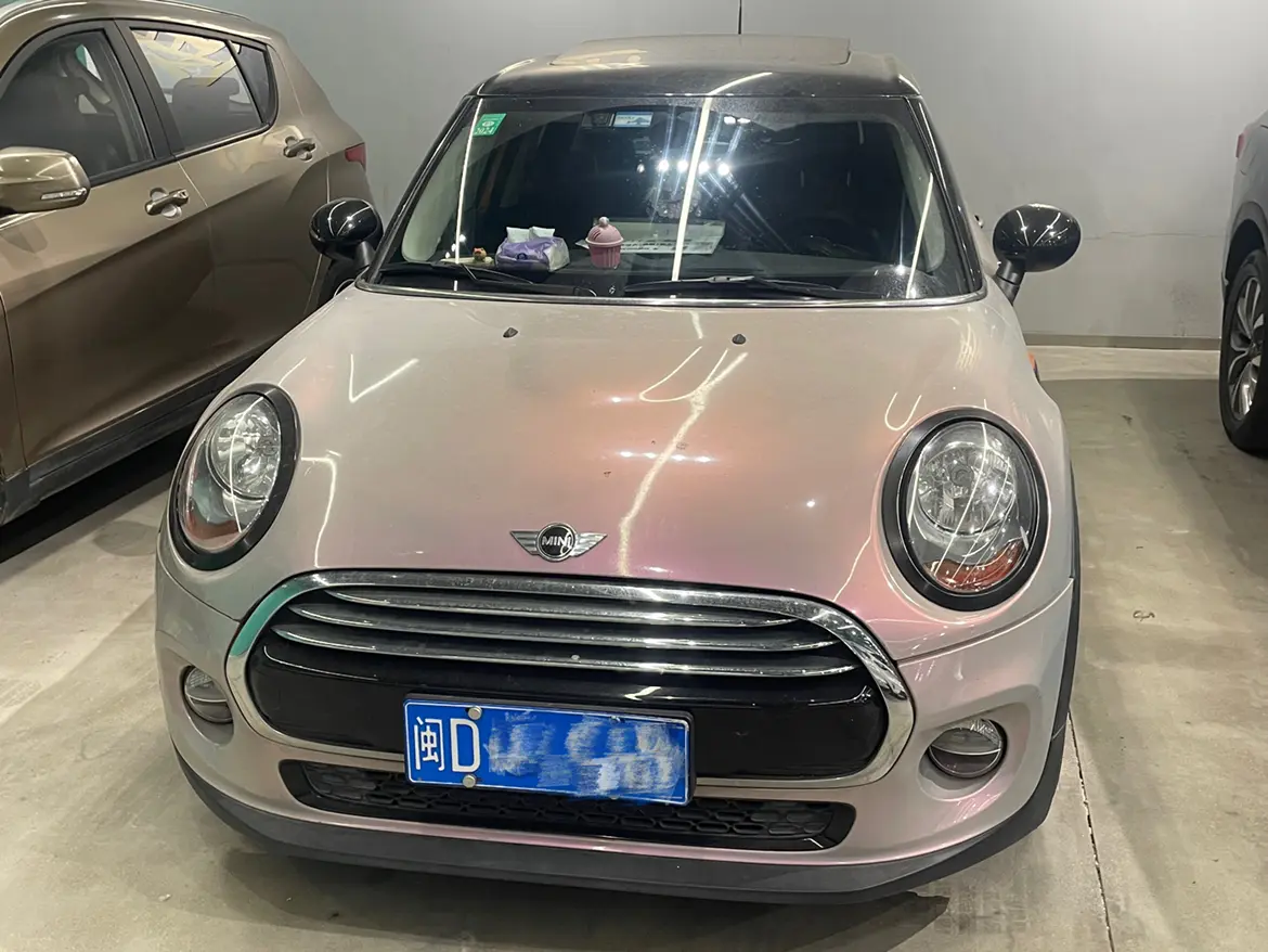 MINI 