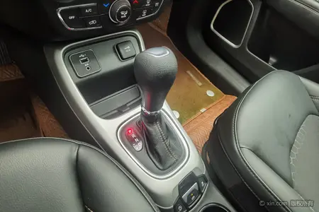 catalog-car-9