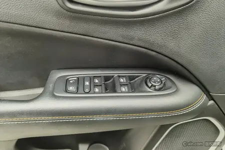 catalog-car-15