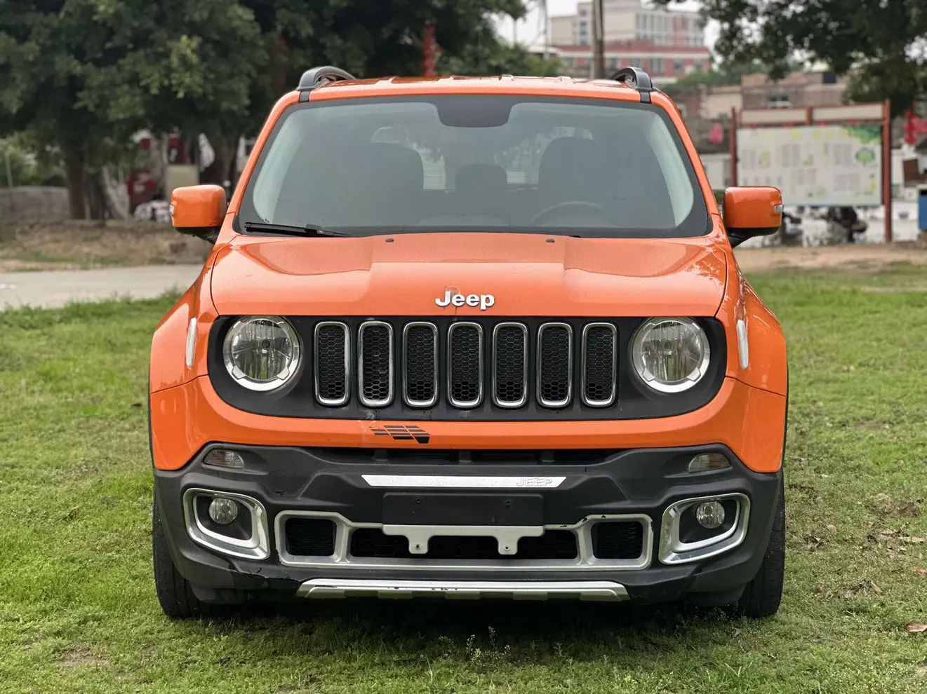 Jeep Freeman