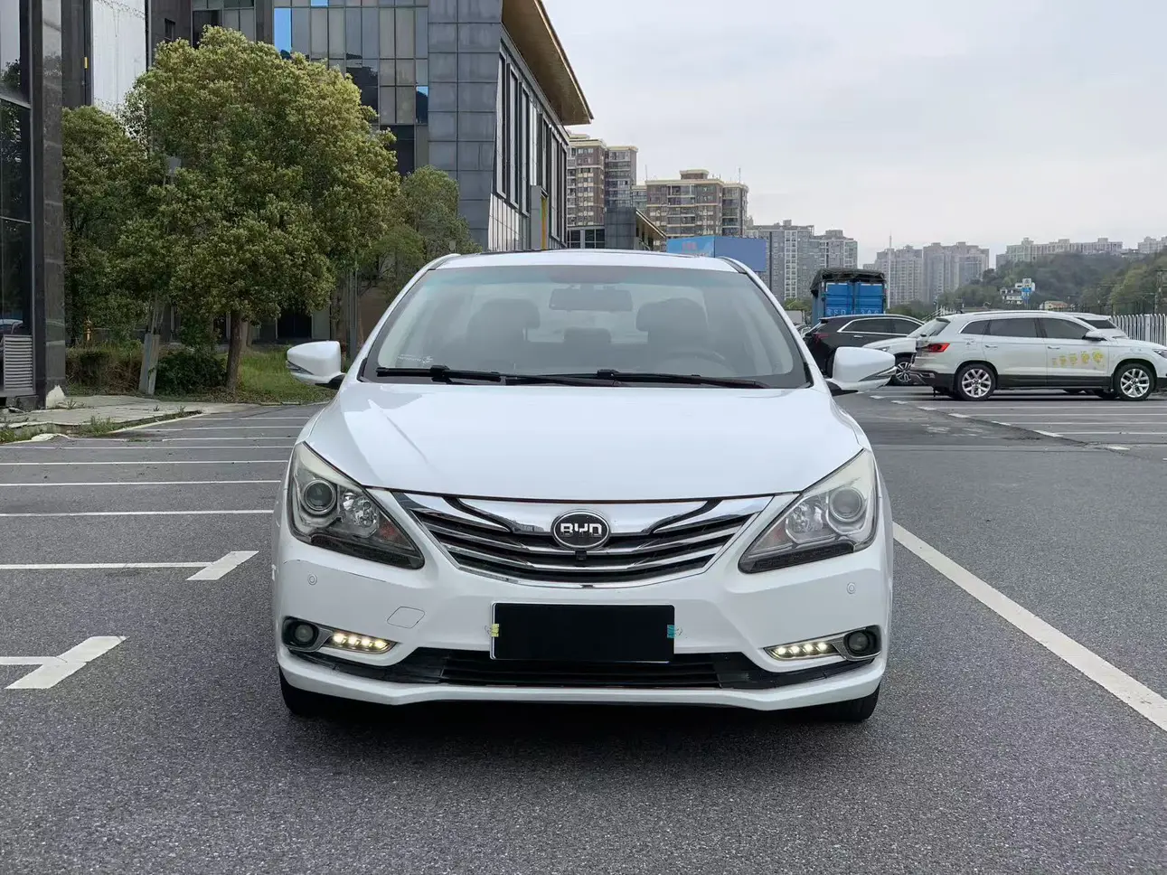 BYD G5