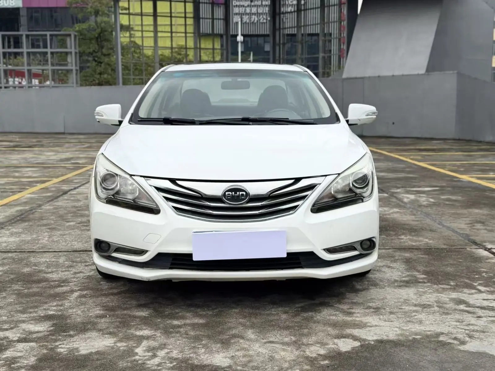 BYD G5