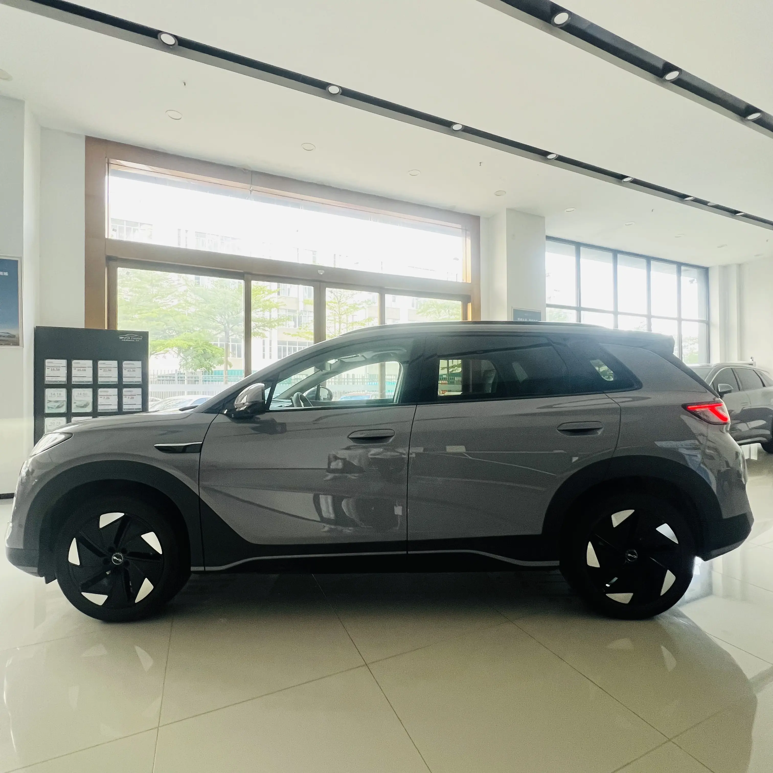 BYD Sea Lion 05EV