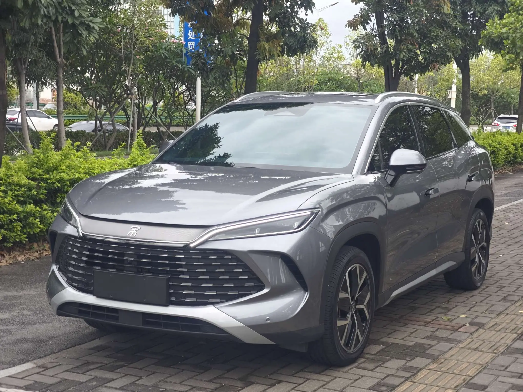 BYD Song L DM