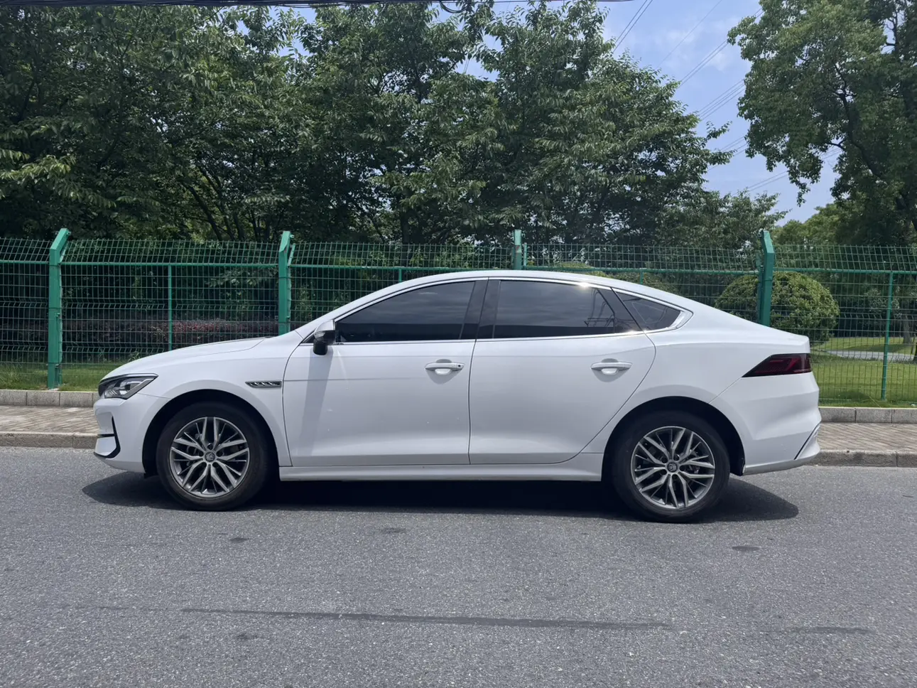 BYD Qin PLUS EV