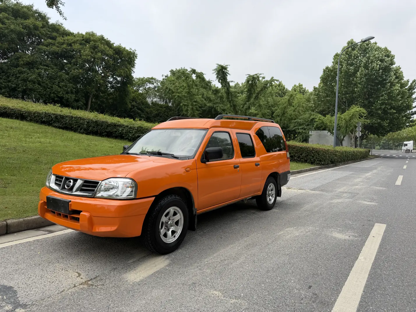 Nissan ZN van