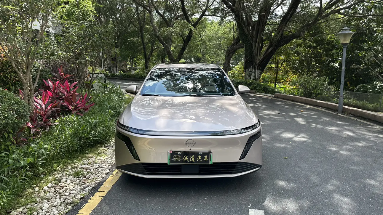 Nissan N6